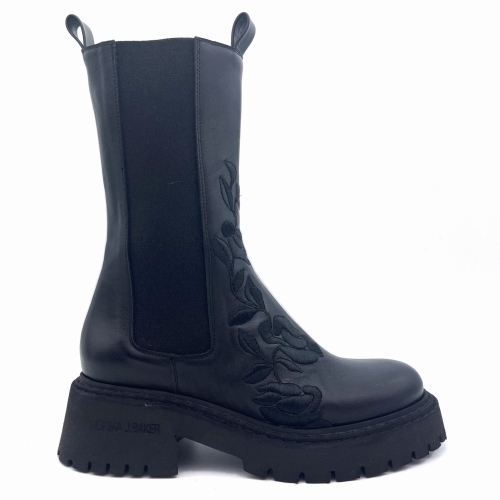 Norma J. BAKER rozm.37