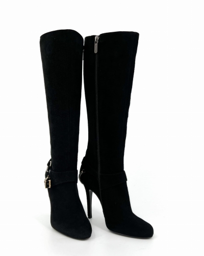 Kozaki NORMA J. BAKER