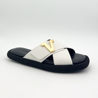 Klapki VITTORIO VIRGILLI rozm.39,5