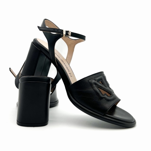 Sandały Norma J. Baker