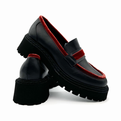 Mokasyny Norma J. Baker