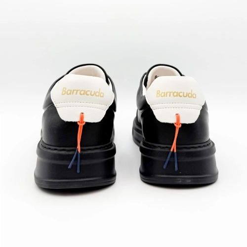 Barracuda sneakers czarny — skóra licowa, perforowana cholewka, jesień 2025