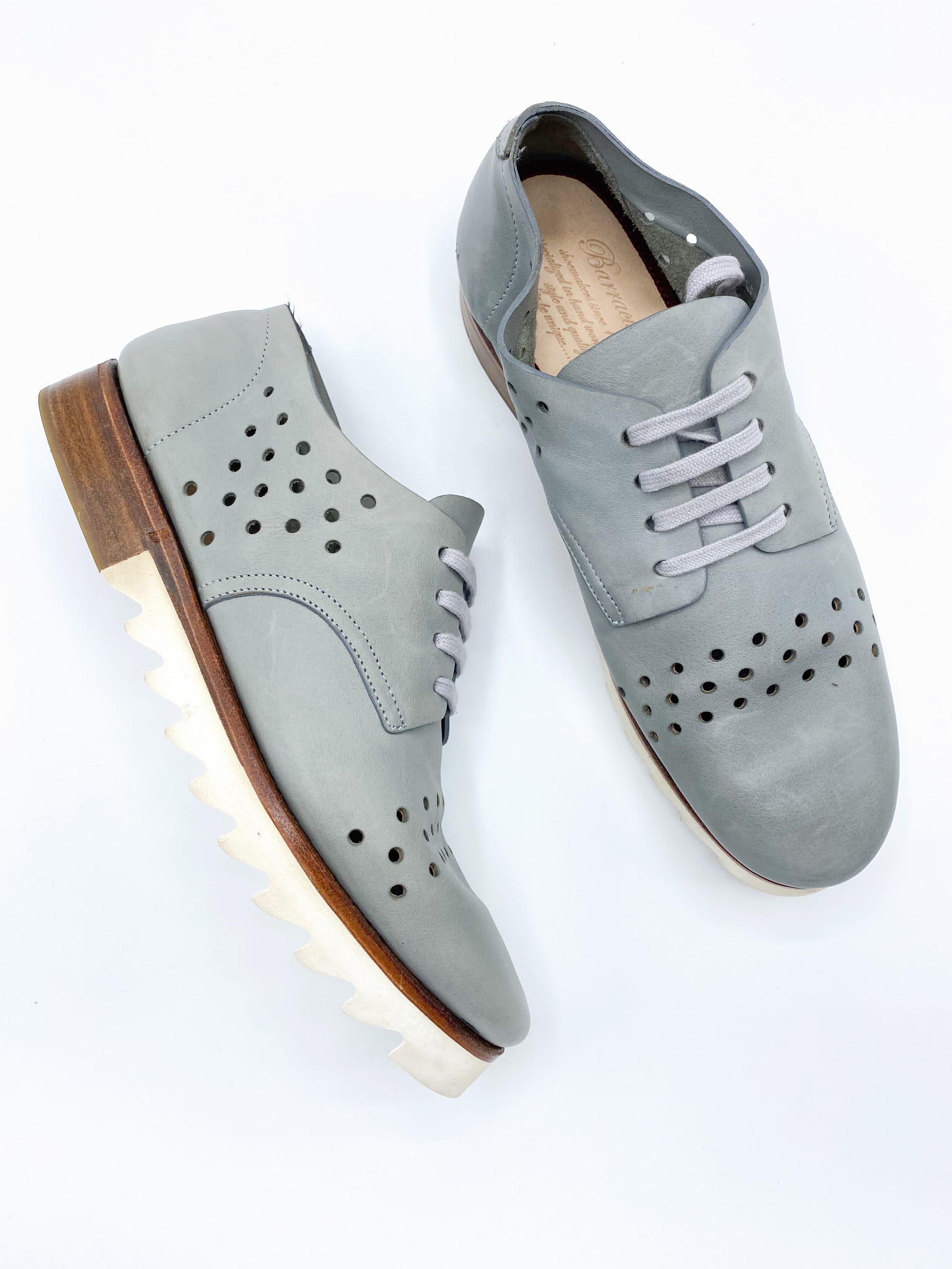 Loafersy Barracuda rozm.37